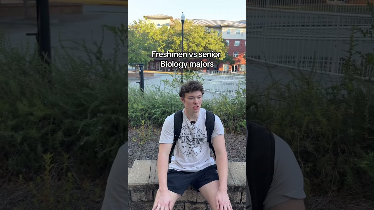 Freshmen vs senior biology majors