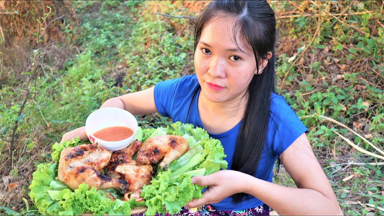 Roasted Chicken Leg Recipe Eating With Spicy Sauce So Yummy - Eating Delicious
