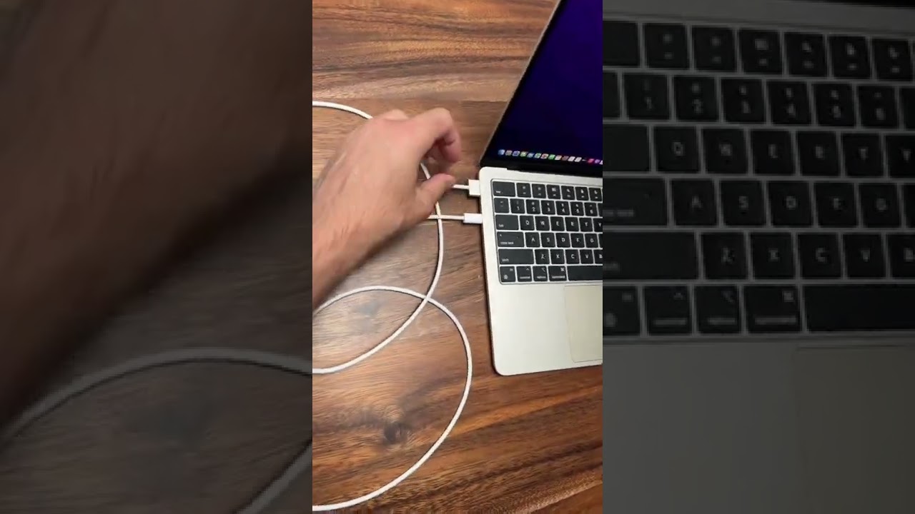 NEW MacBook Air 13 can Recharge itself! &nbsp;😂