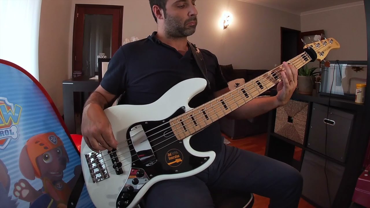 Fender Elite vs Sire V10 vs Sire V7 vintage ( No Talking )