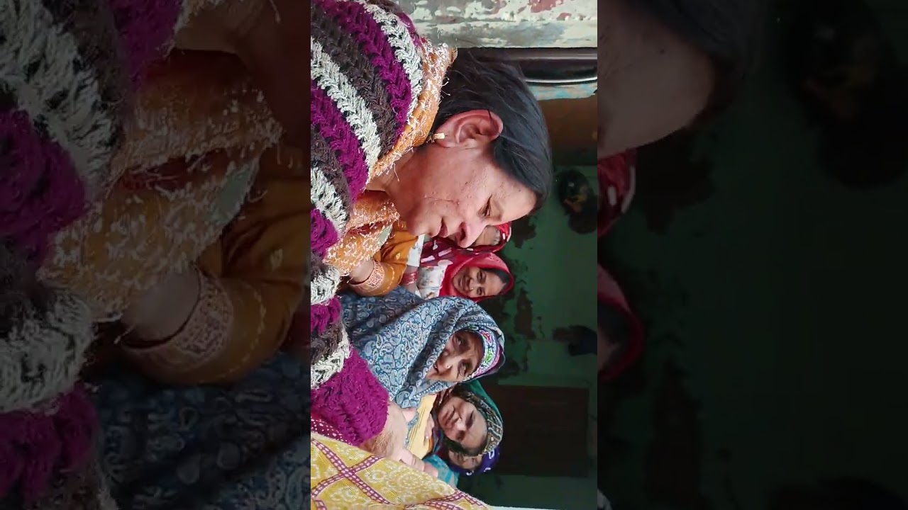 बहुत प्यारी जच्चा बटन की त खो ए सो नाके