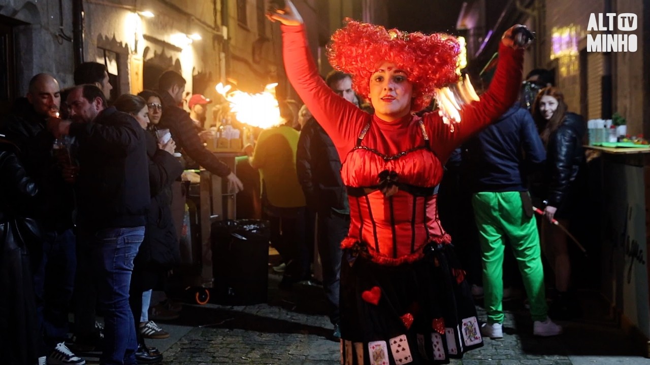 Carmival Night anima a Rua Direita em Caminha | Altominho TV