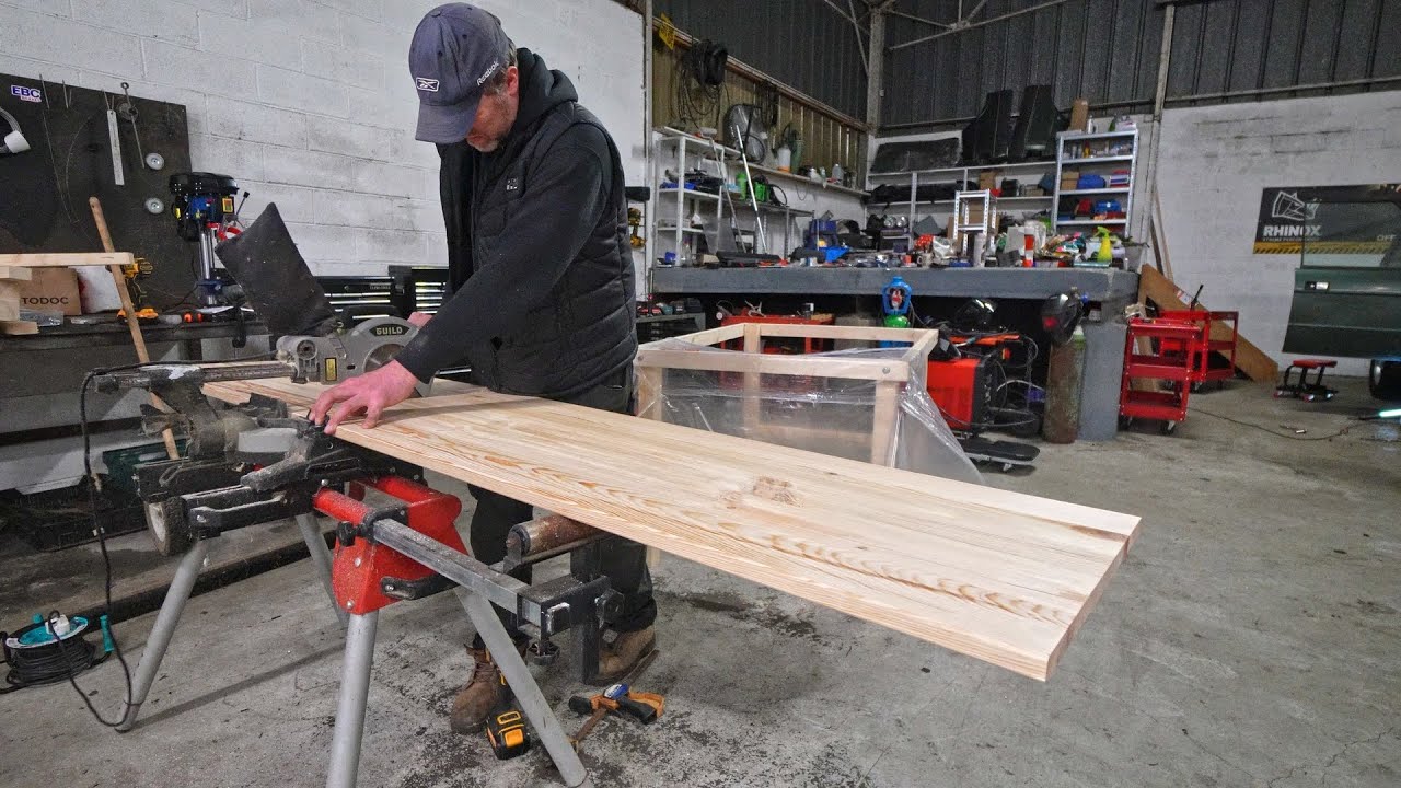 Making A Kitchen Island By Hand - Chateau Life 🏰 459