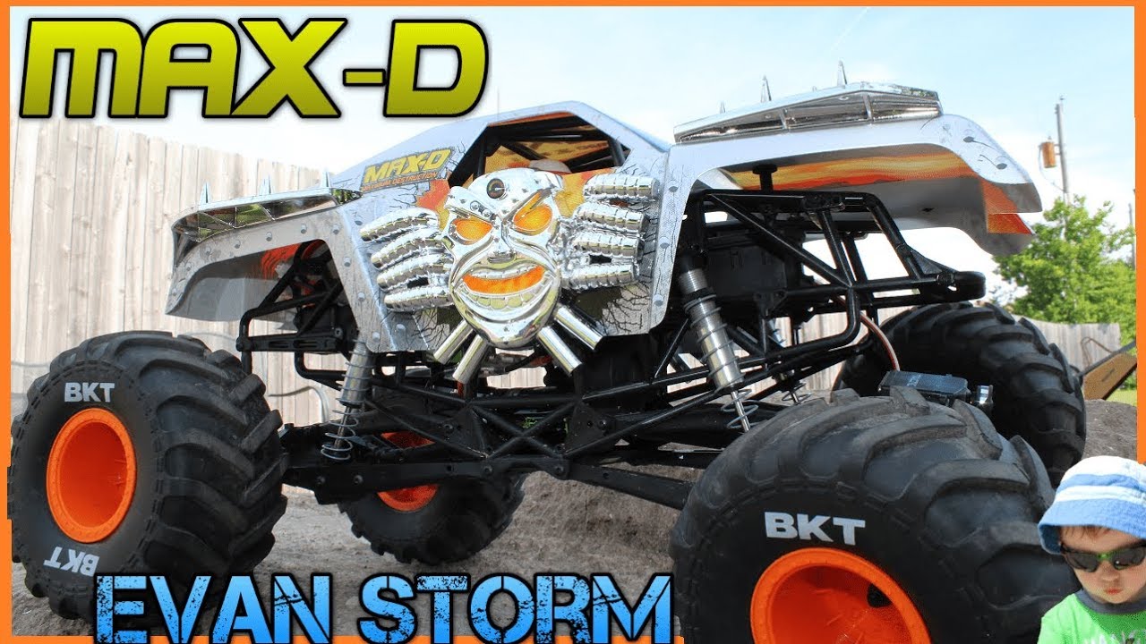 Father & Son RC Monster Truck Axial Monster Jam MAX D  with Power Wheels Truck