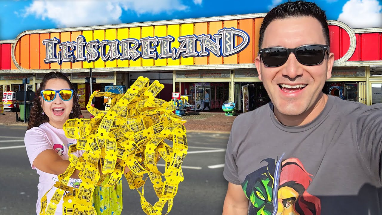 Exploring LEISURELAND Arcade in Great Yarmouth, England!!!