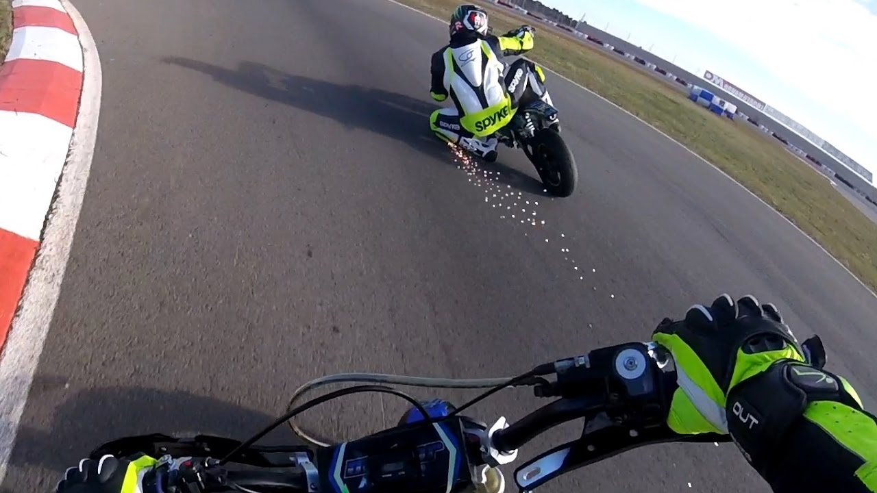 Pit Bikes 2017 awesome sparky slider 190cc daytona race gopro