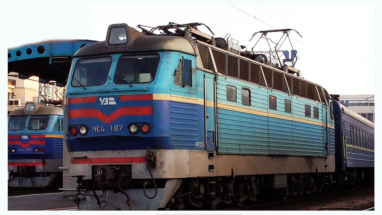 Поїзди у залізничній збірці!  Trains in the railway collection!