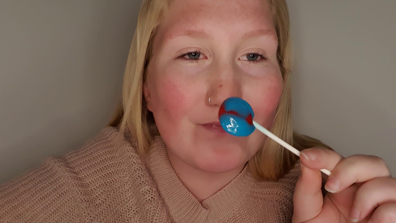 ASMR| Another lollipop 🍭 eating video with mouth sounds 😝💋
