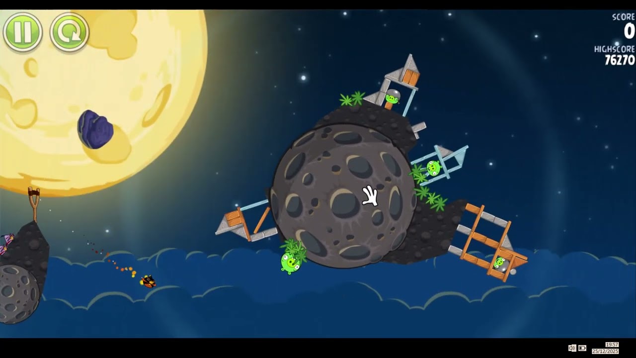 Angry Birds Space Pig Bang