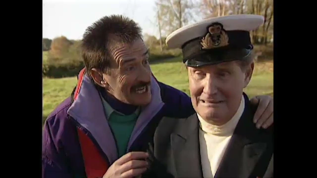 ChuckleVision (S7 EP9) The Barge (High Quality)