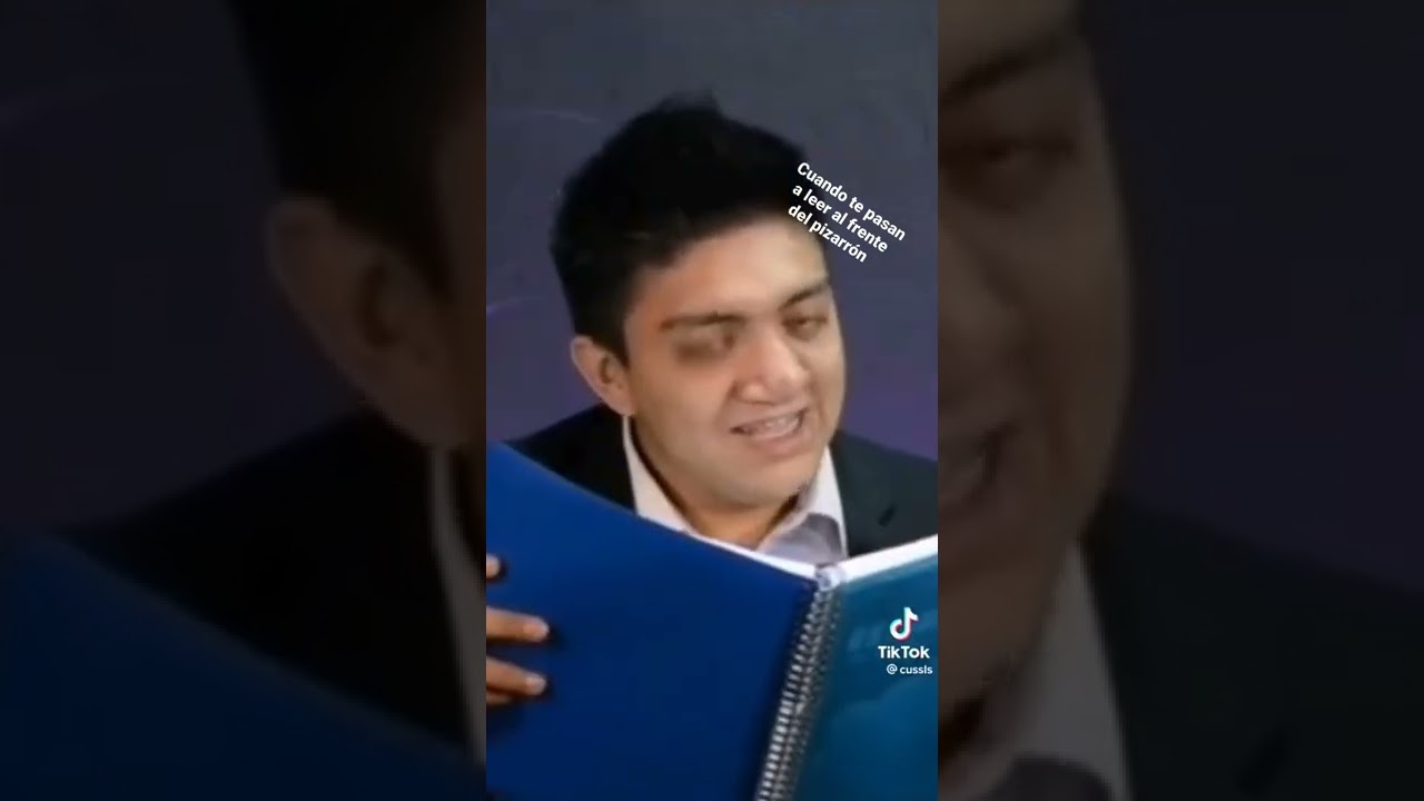 cuando te pasan a leer al frente del pizarr&oacute;n 😔