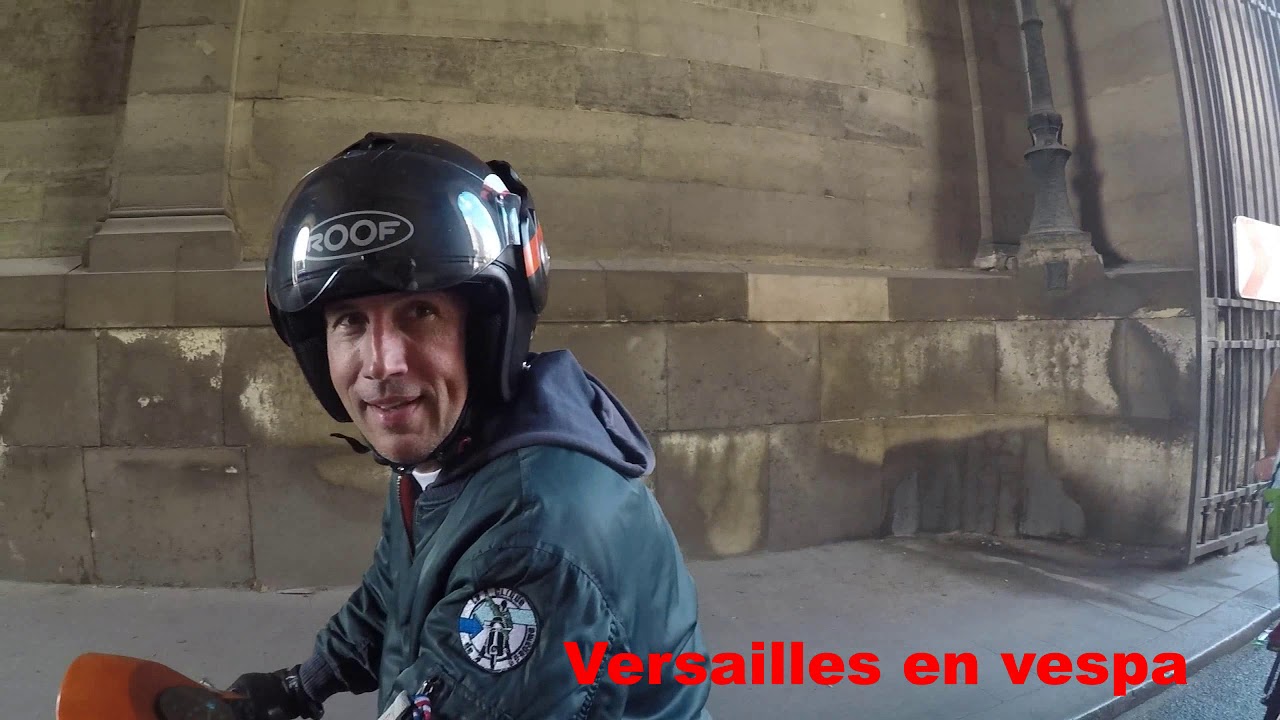 Vespa parade 2018 Paris