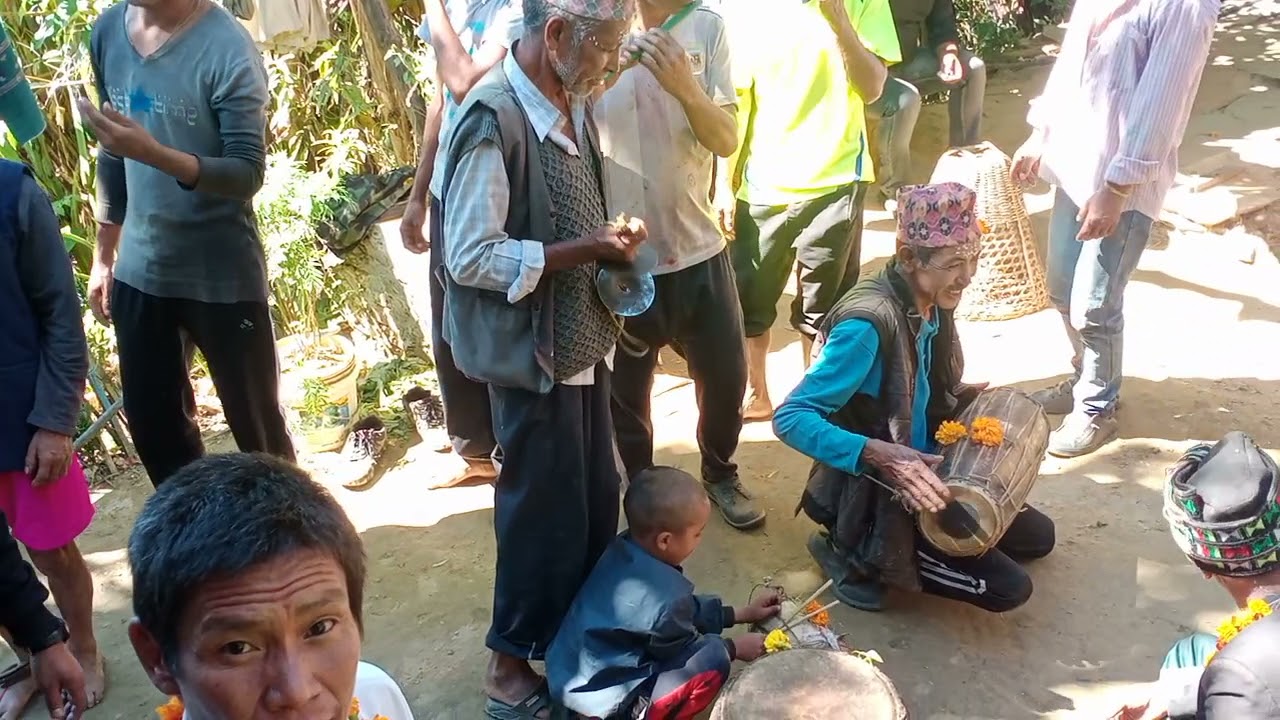हाम्रो रोल्पा पैसरी नाच    दिपेश घर्ती मगर
