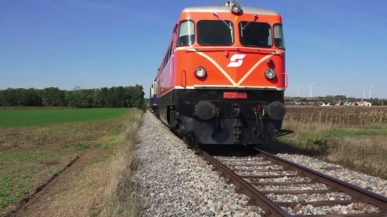 Nostalgische ÖBB treinen in het: / Nostalgic ÖBB trains in the: 'Schweinbarther Kreuz'