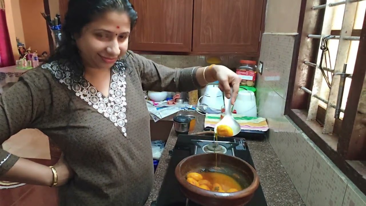 അയല വറുത്തതുണ്ട് കരിമീൻ പൊരിച്ചതുണ്ട് കോടംപുളി ഇട്ടു വെച്ച നല്ല ചെമ്മീൻ കറിയുണ്ട് 🤣🤣