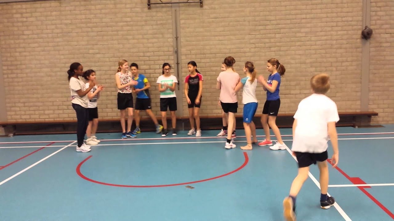 Bewegen op muziek 8a