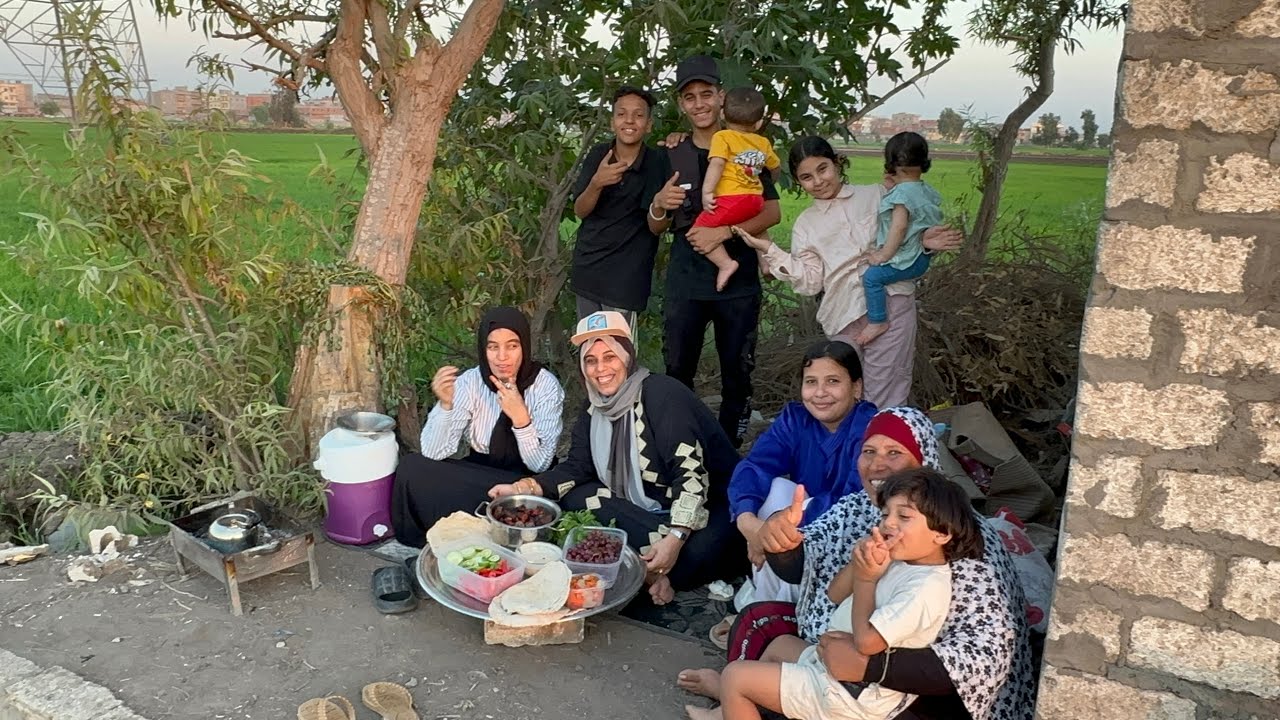 لينا فى كل حاجه كلمتنا اصل الشطارة شغلتنا لمتهم بربطه المعلم وقلت طالة الغيبه بس العوده مورييه 💃