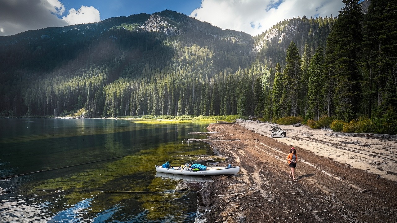 6 Days In British Columbia | A Silent Canoe Adventure