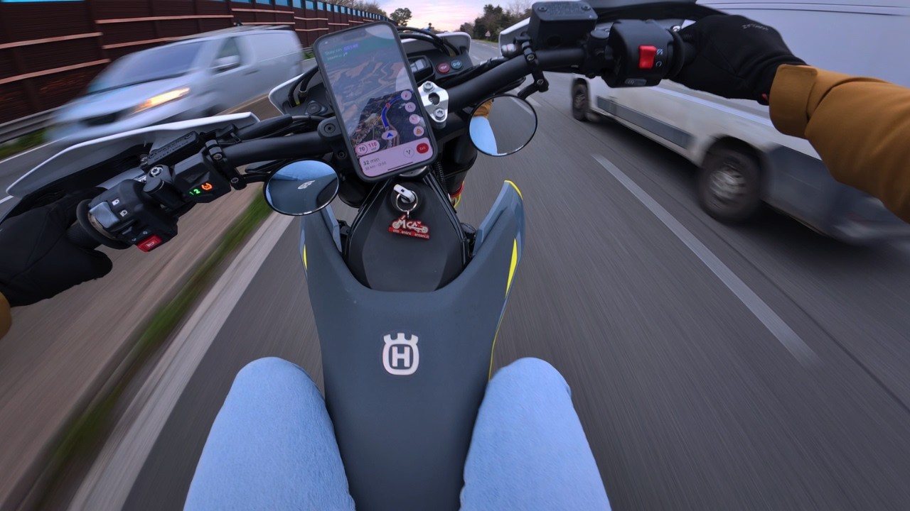 Rome Highway Ride | Husqvarna 701 - Raw Exhaust