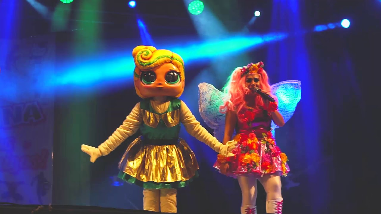 LOL Surprise ao vivo (Paródia Califórnia Girl da Cia Era Uma Vez) - Show da Tina