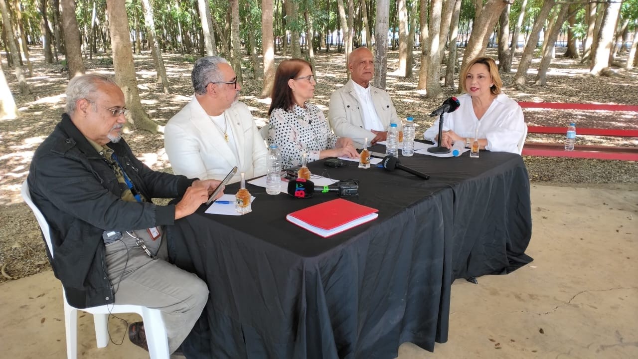 Autoridades de Salud deben imponer a las ARS crear un perfil a cada usuario de su estatus