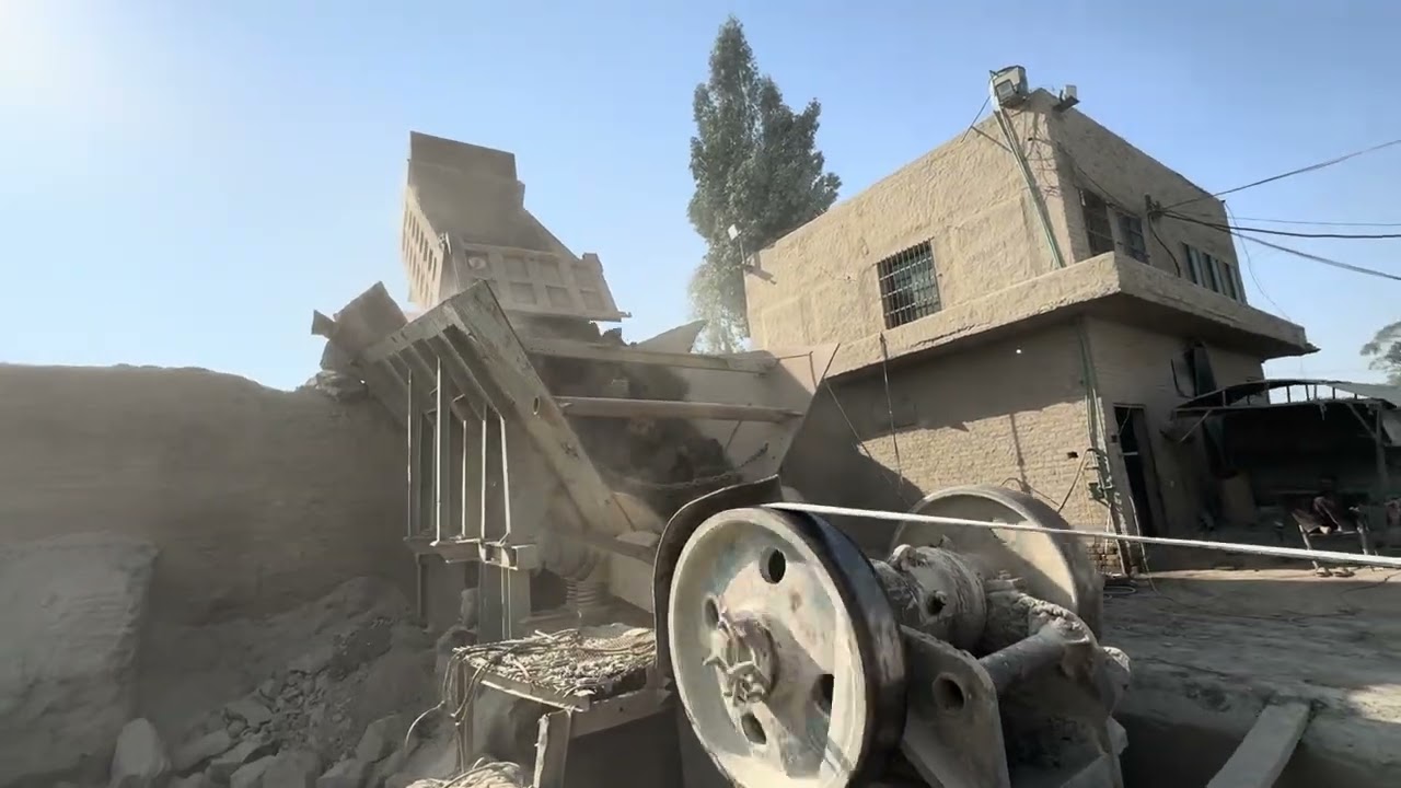 Big Rock Crusher Machine Killer cru sound * “Big Rock Crushing A Powe Process”#asmrsounds 