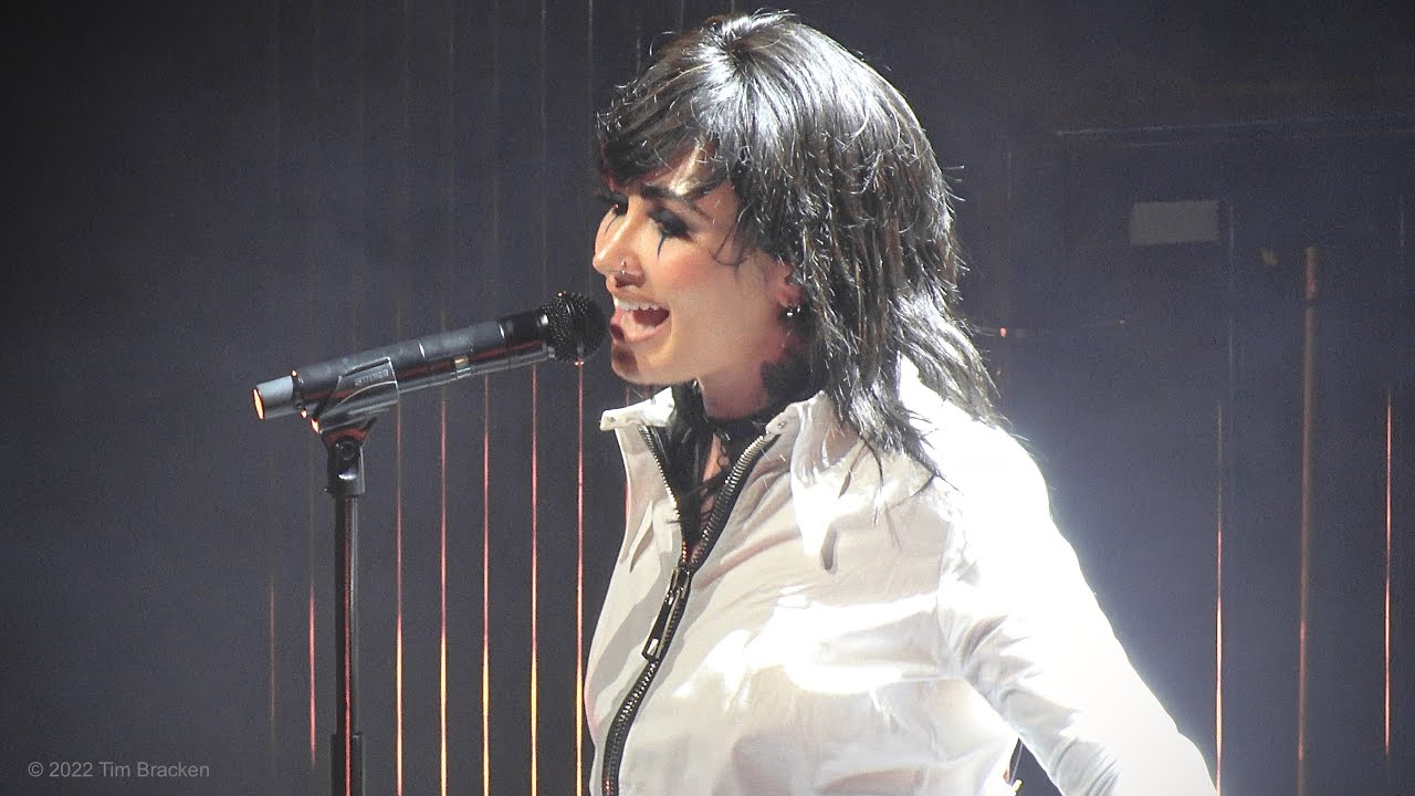 Demi Lovato, Cool For The Summer (live), San Francisco, September 27, 2022 (4K)