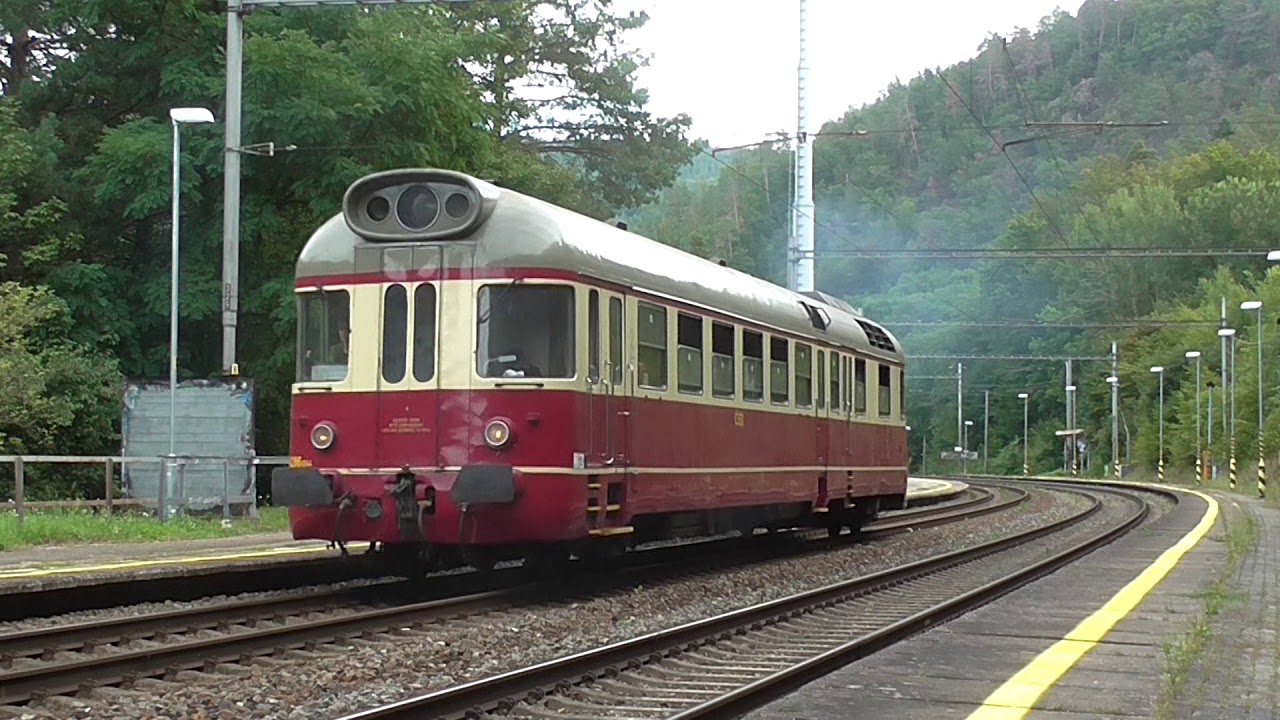 Krokodýl M286.0044 se rozjíždí z Babic nad Svitavou - 17.8. 2019