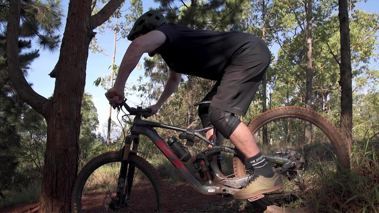 Como dominar descidas inclinadas | MTB
