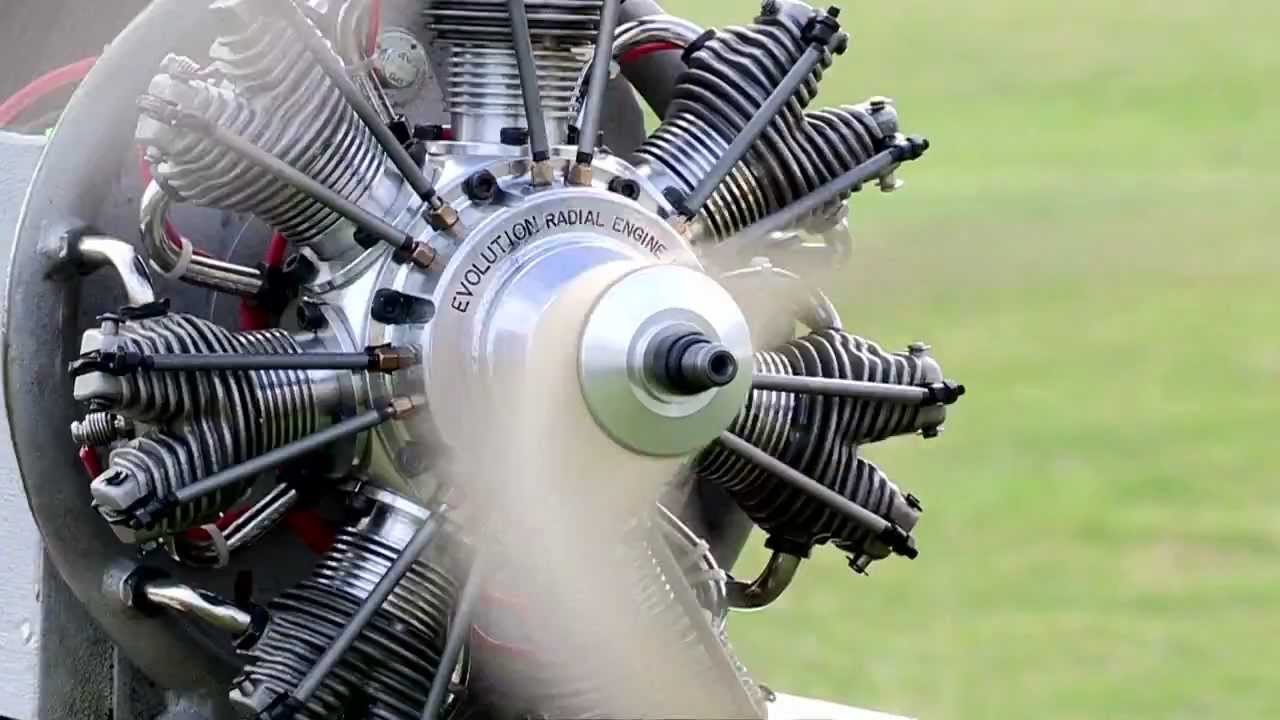 Evolution 77cc Radial Engine