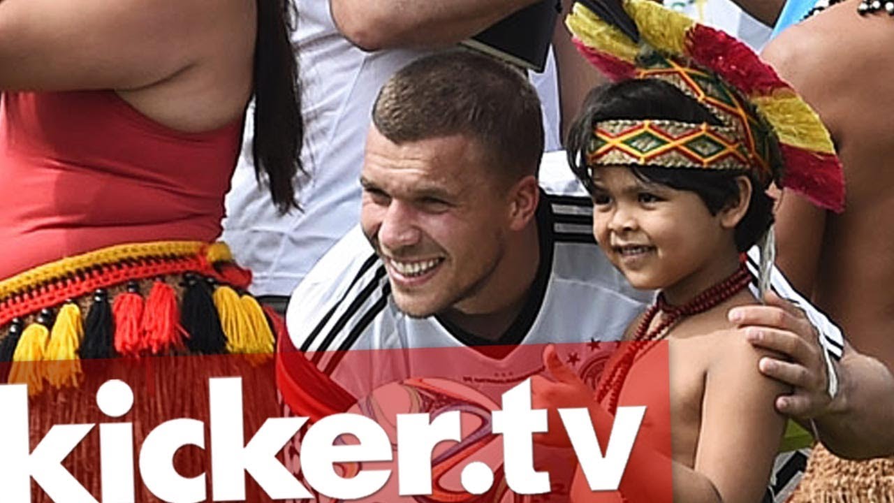 Nationalelf - Ur-Einwohner besuchen DFB-Training - kicker.tv