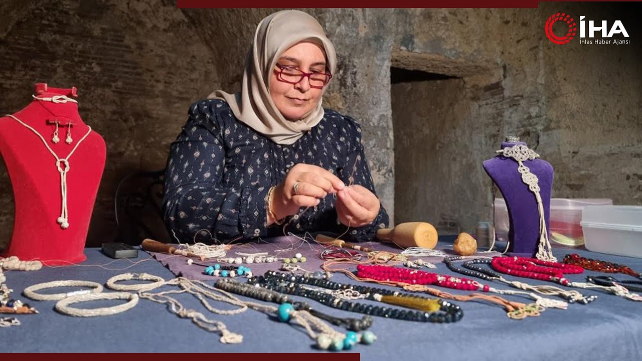 Gümüş Kazaziye Örücülüğü Sanatı Geleceğe Aktarılıyor