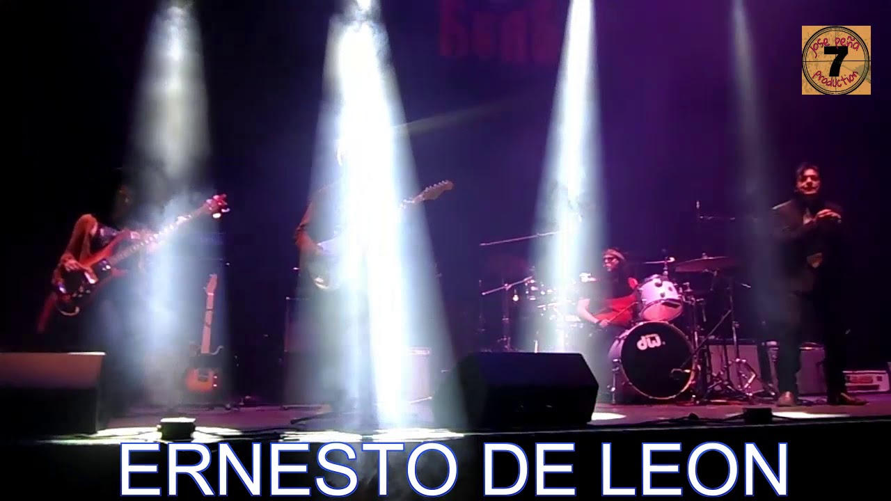 ERNESTO DE LEON Y SU BANDA DE BLUES ---EN EL   BLACK BERRY