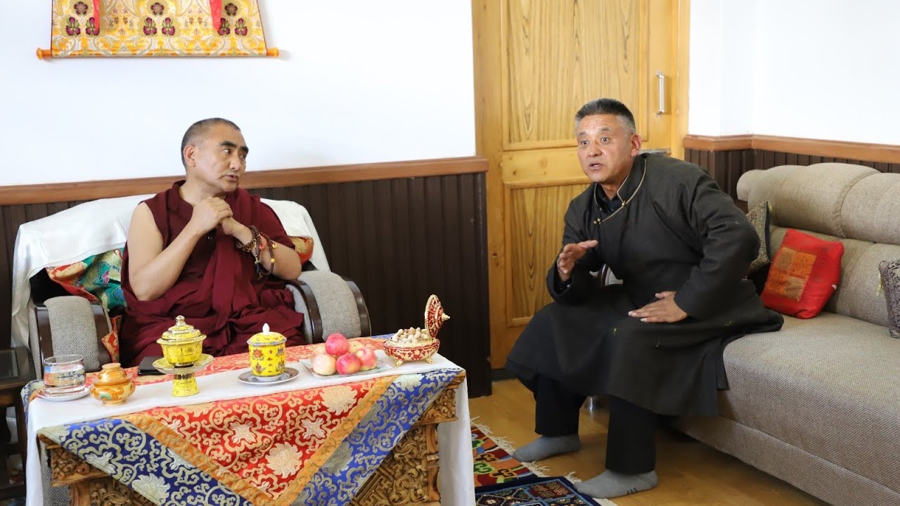 His Eminence Choegon Rinpochey visits my residence|| Thnx Your Eminence for kind blessing & Visit🙏