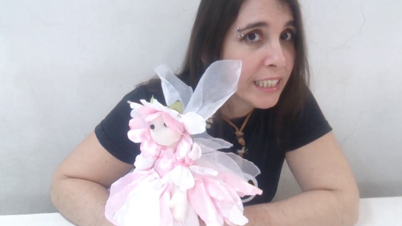 Boneca Russa Fada  Florzinha fica em pé sem suporte -Com Molde