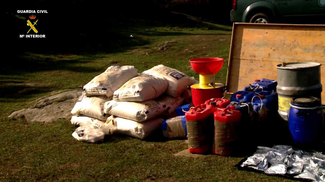 La Guardia Civil destruye el explosivo incautado al comando 