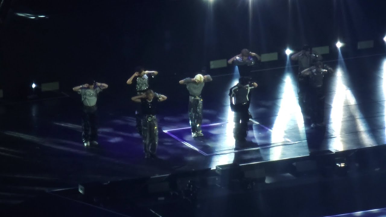 231214 AAA Asia Artist Awards | STRAY KIDS - INTRO + MANIAC + 죽어보자 (Get Lit) + TOPLINE +락 (LALALALA)