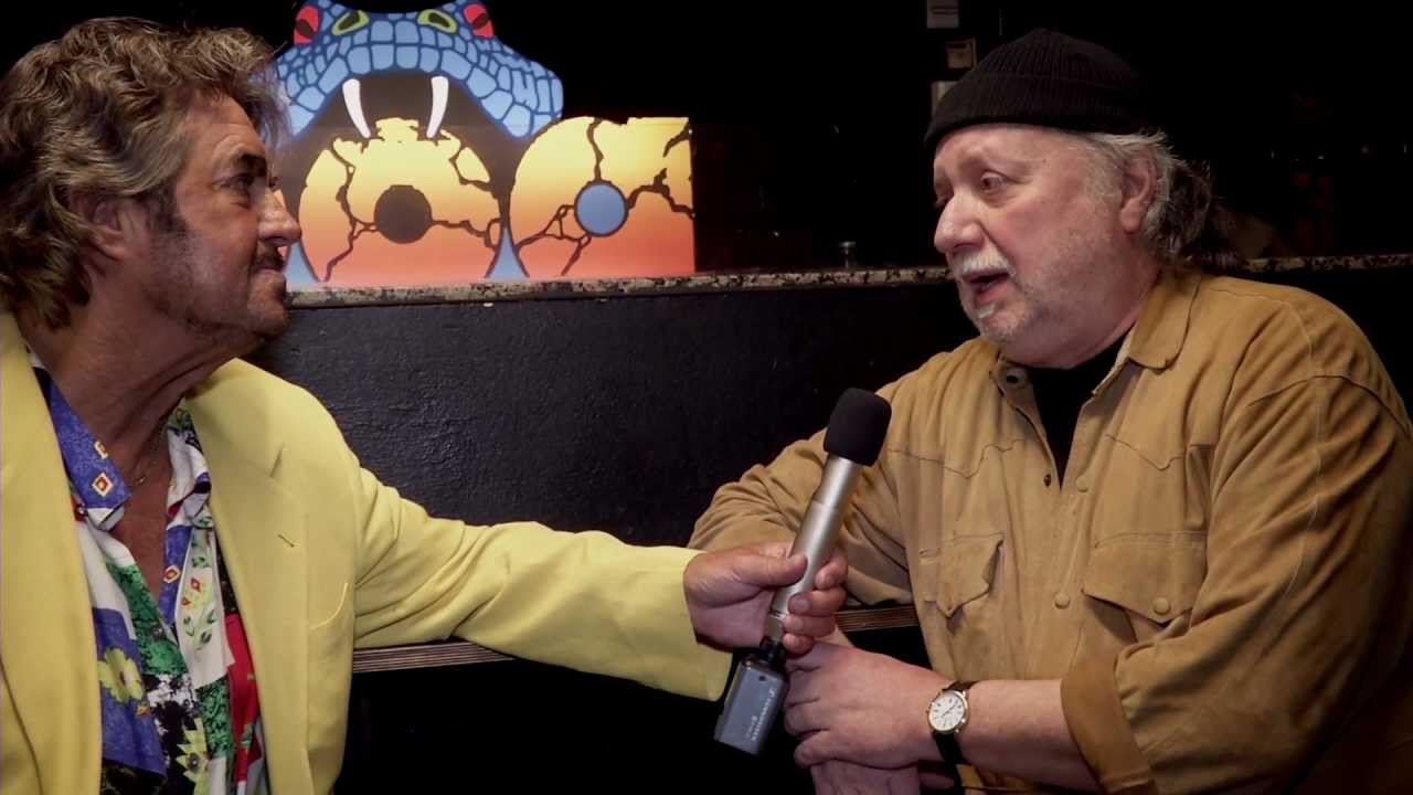 Bruno sieht rot, Folge 24: Mit Sloggi in der Boa