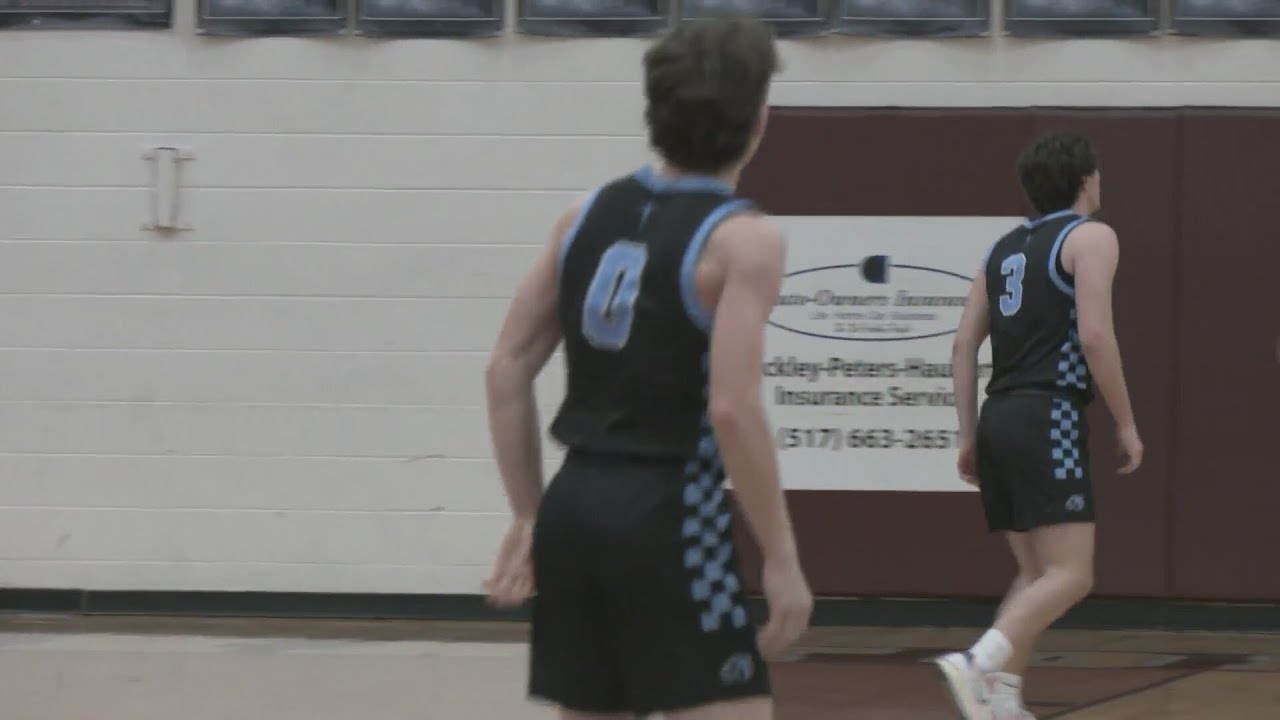 Lansing Catholic beats Eaton Rapids at the buzzer