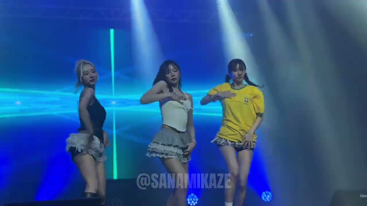 250815 Dreamcatcher UAU 드림캐쳐 유아유 - Taki Taki (Cover DJ Snake) #UAUinSaoPaulo #Yoohyeon #SuA #JiU