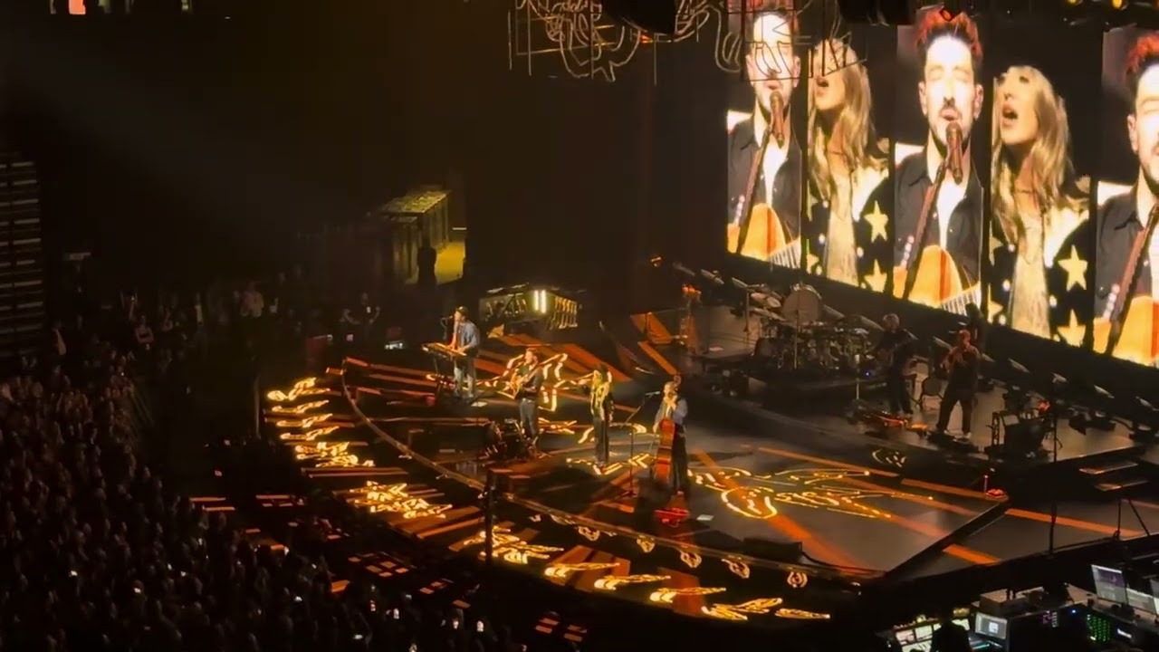 Mumford & Sons and Lainey Wilson - Awake My Soul - Nashville, TN - October 22, 2025