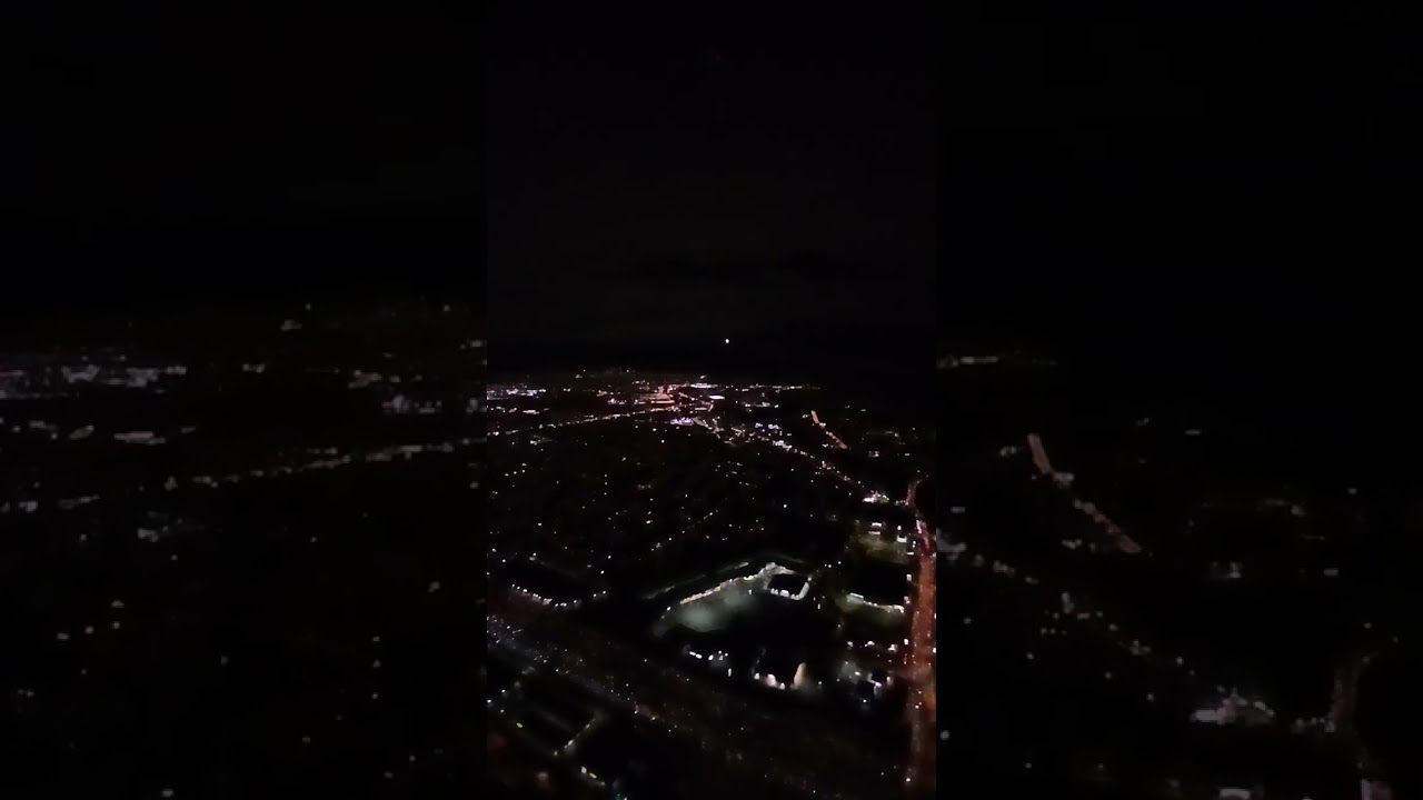 Porter Airlines Embaer E195-E2 landing at Toronto Pearson International Airport (YYZ)