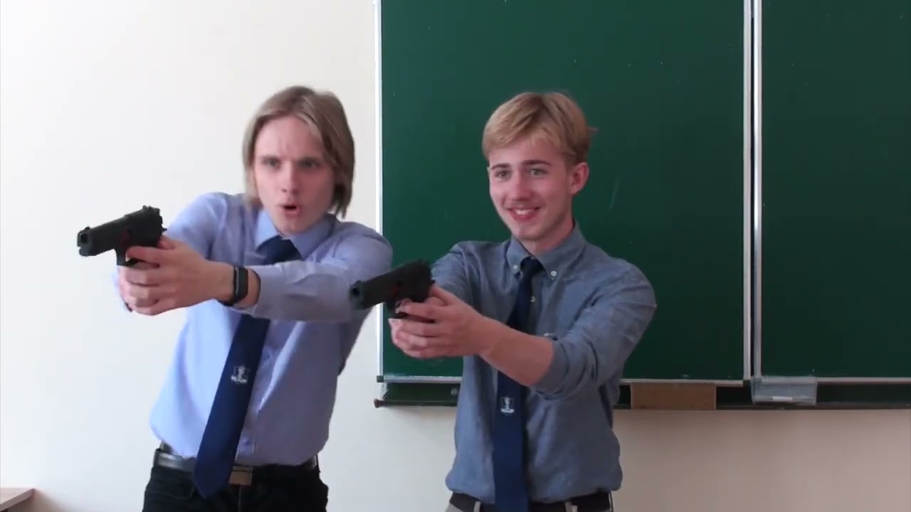 Gliniarze z Tarnowa [film na Dzień Nauczyciela 2023]