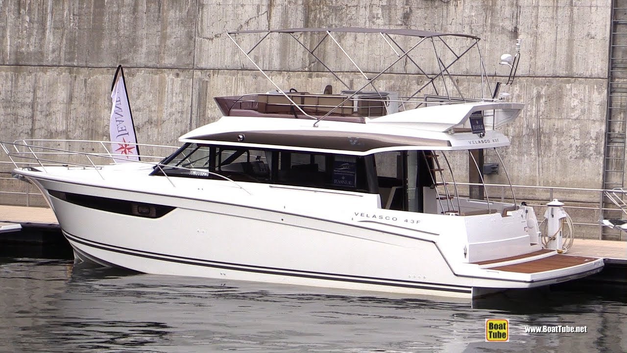 2017 Jeanneau Velasco 43F Motor Yacht - Walkaround - 2017 Montreal In Water Boat Show