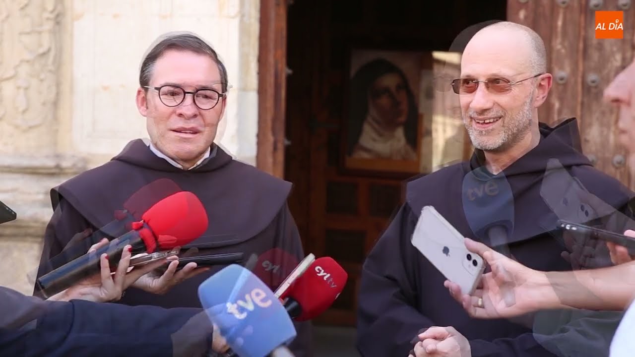 Rueda de prensa tras la apertura y primera inspección visual del sepulcro de Santa Teresa de Jesús