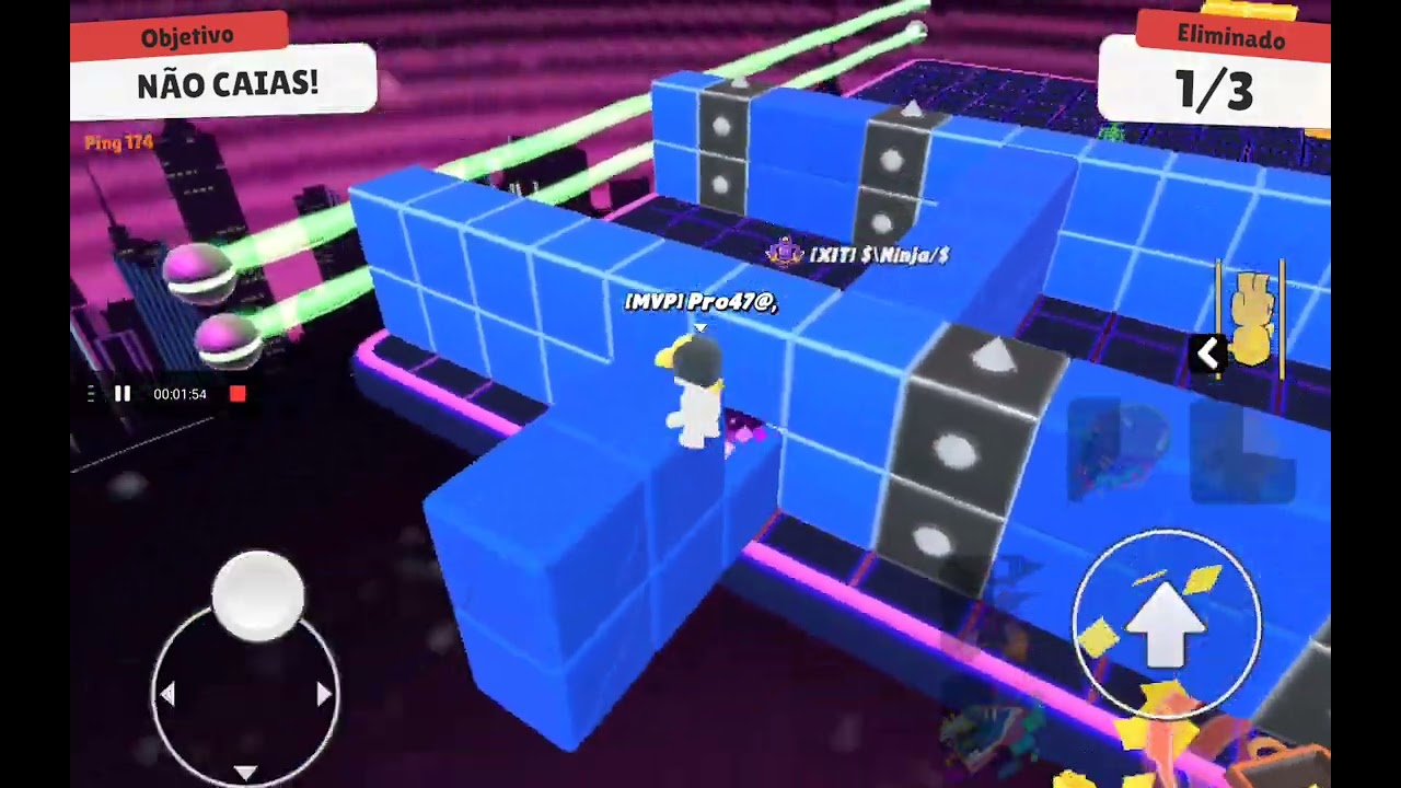 Jogando com amigos