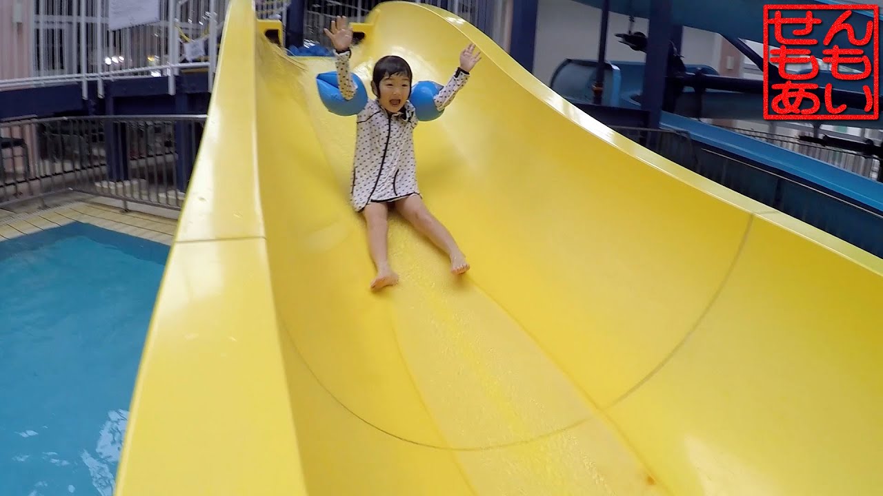 プールであそぶせんももあい Kids in The Swimming Pool