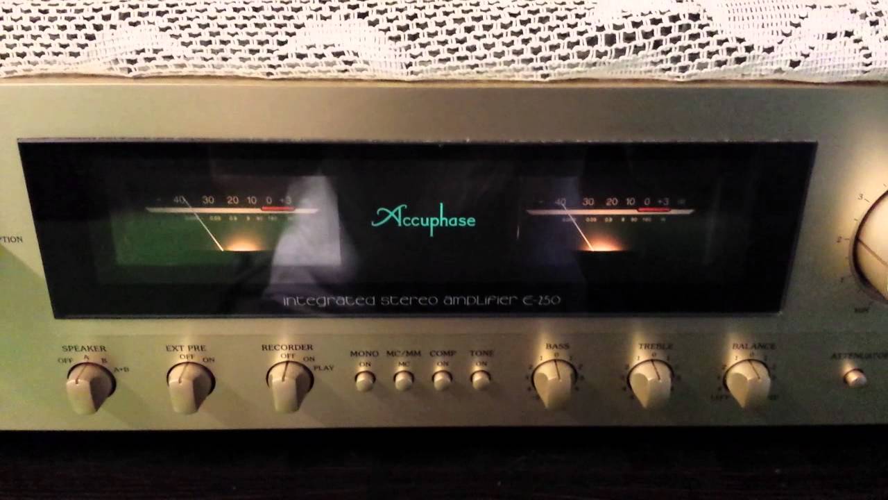 Accuphase e205