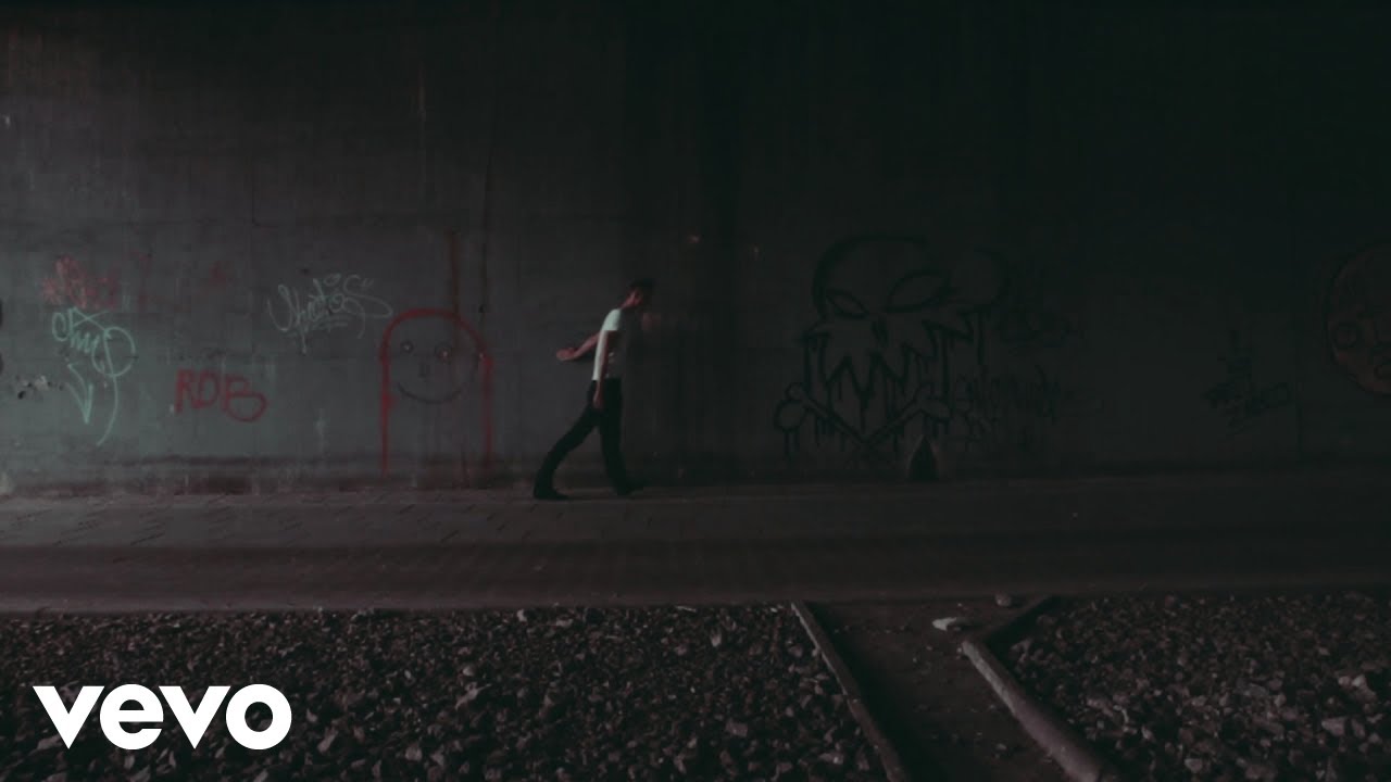 Adna - Night (Official)