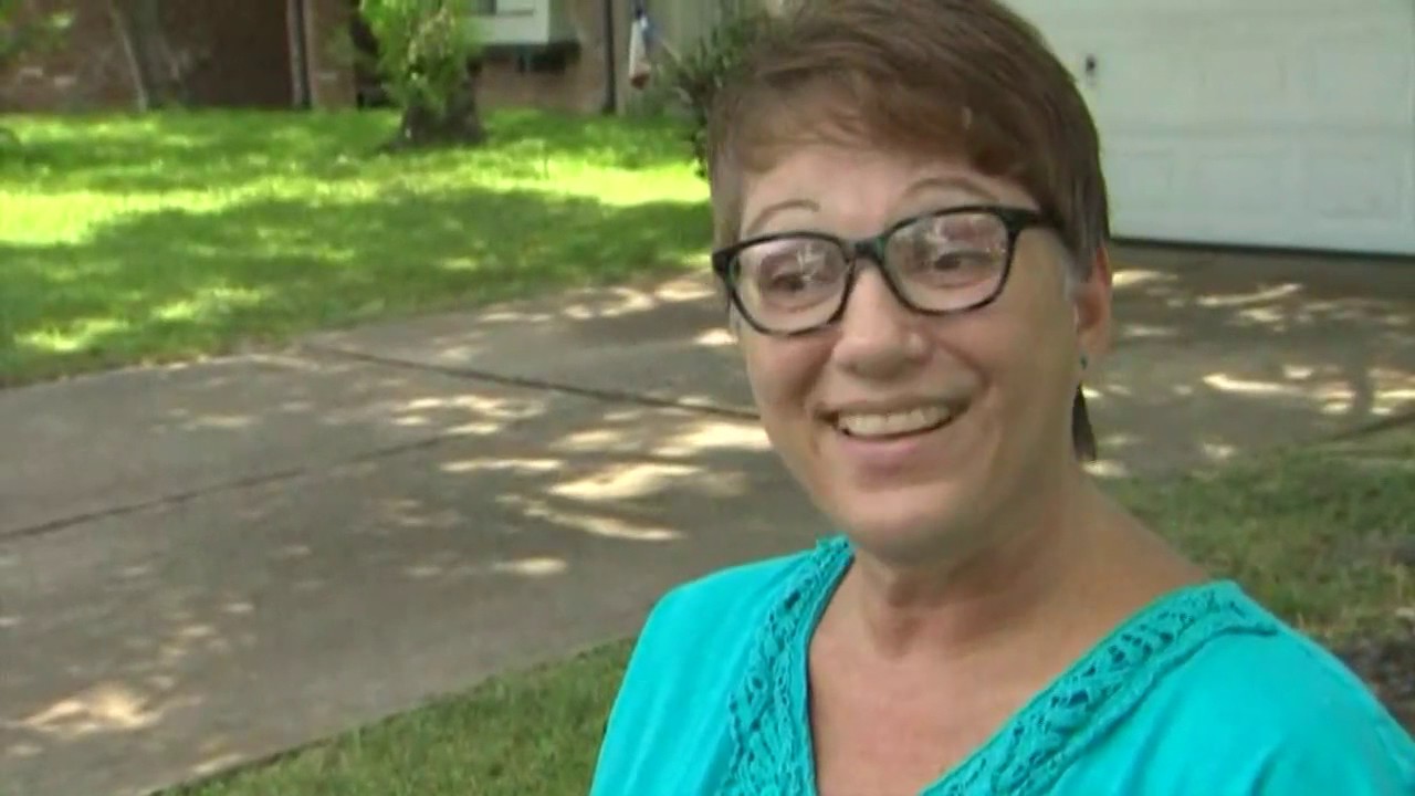 Woman shoots, kills intruder in Katy-area home